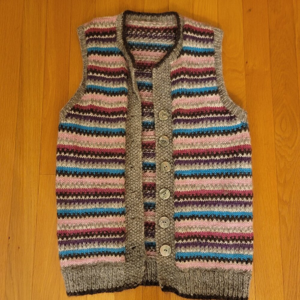 Size XS/S Handknit sweater